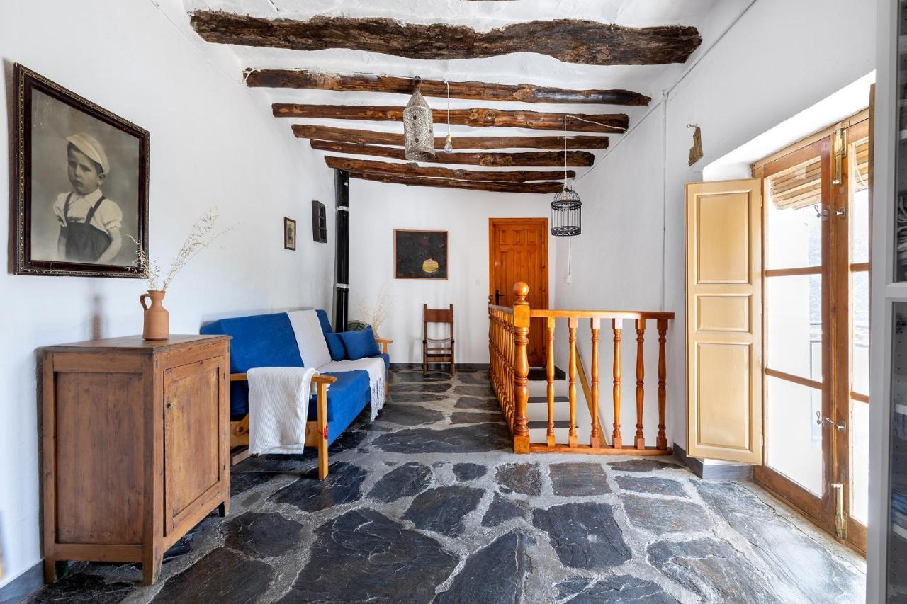 Casa Rural El Fuerte De Atabuey Trevélez Buitenkant foto